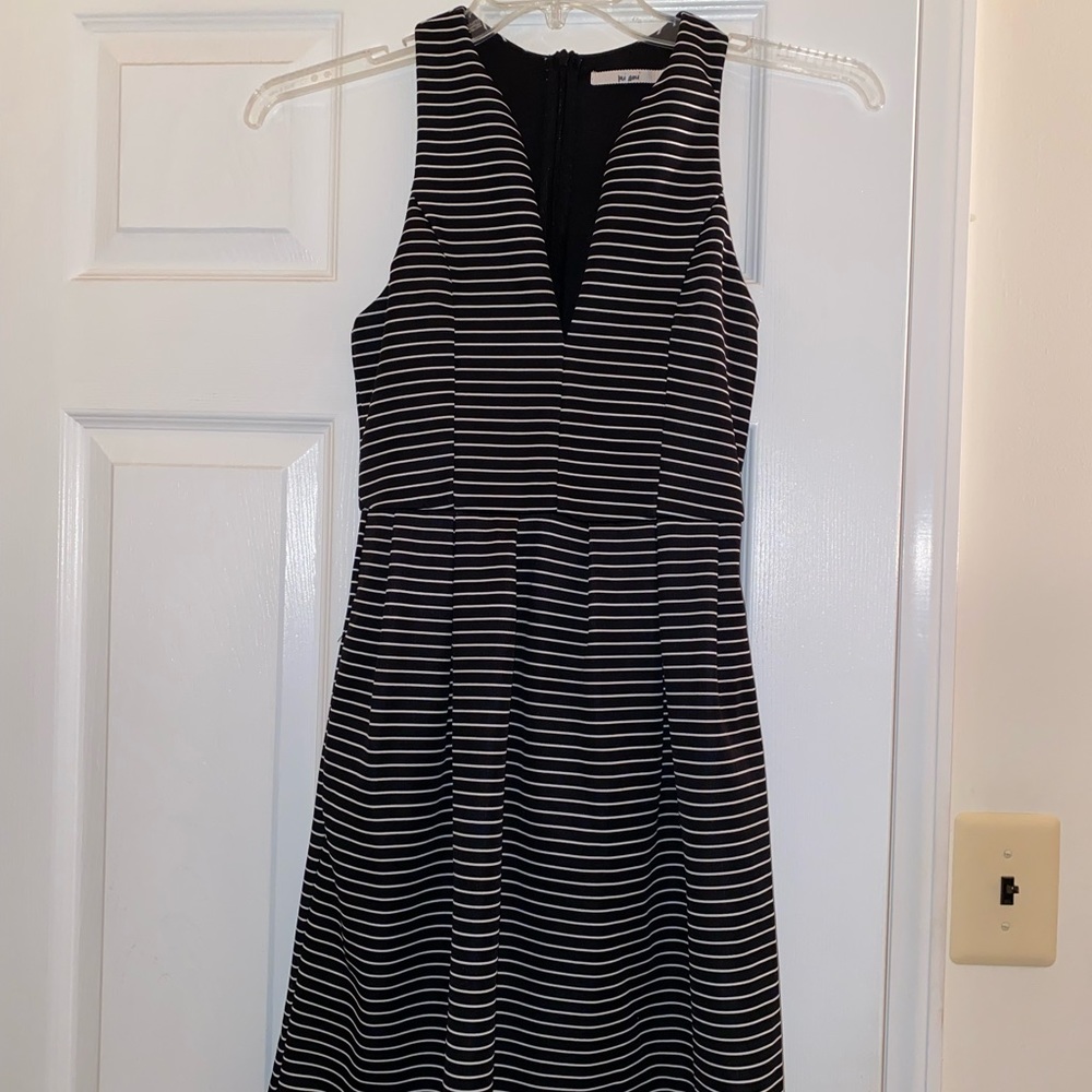Black and White Striped Sleeveless Dress, Deep V